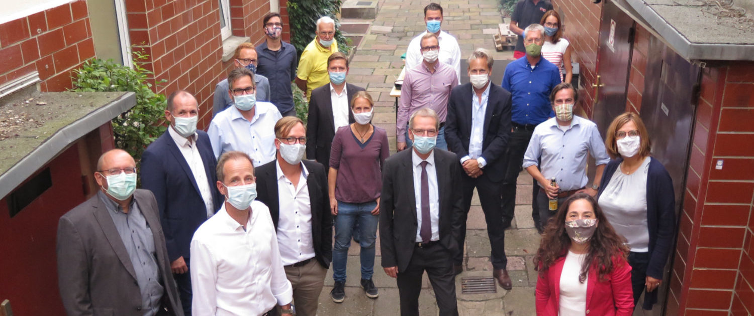 200826_Gruppenbild-online-schmal-1500x630